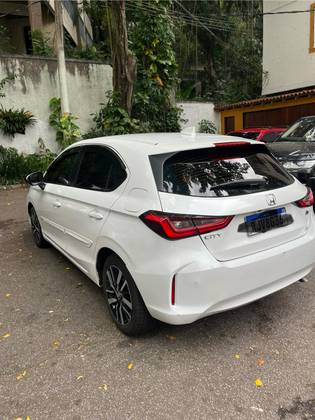 HONDA CITY 1.5 i-VTEC FLEX HATCH TOURING CVT HONDA CITY 1.5 i-VTEC FLEX HATCH TOURING CVT